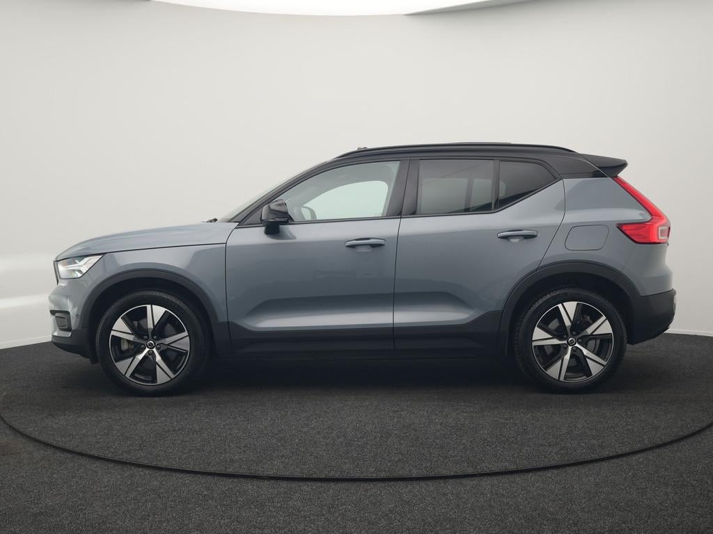 Volvo XC40 Recharge Pro 69kWh 231pk Dealer O.H. | Panodak |, Gebruikt, Zwart, 231 pk, 1923 kg