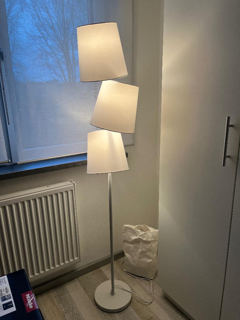 Vloerlamp - Wit - Beliani Rio Grande, Huis en Inrichting, Ophalen, Zo goed als nieuw, Stof, 150 tot 200 cm