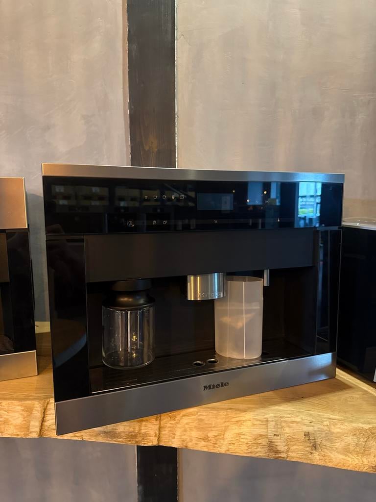 Miele inbouw koffiemachine - Gereviseerd, topstaat!, Witgoed en Apparatuur, Koffiezetapparaten, Ophalen, Refurbished, Koffiemachine