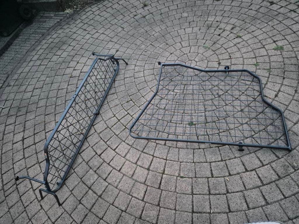 hondenrek met tussenschot ford mondeo, Ophalen
