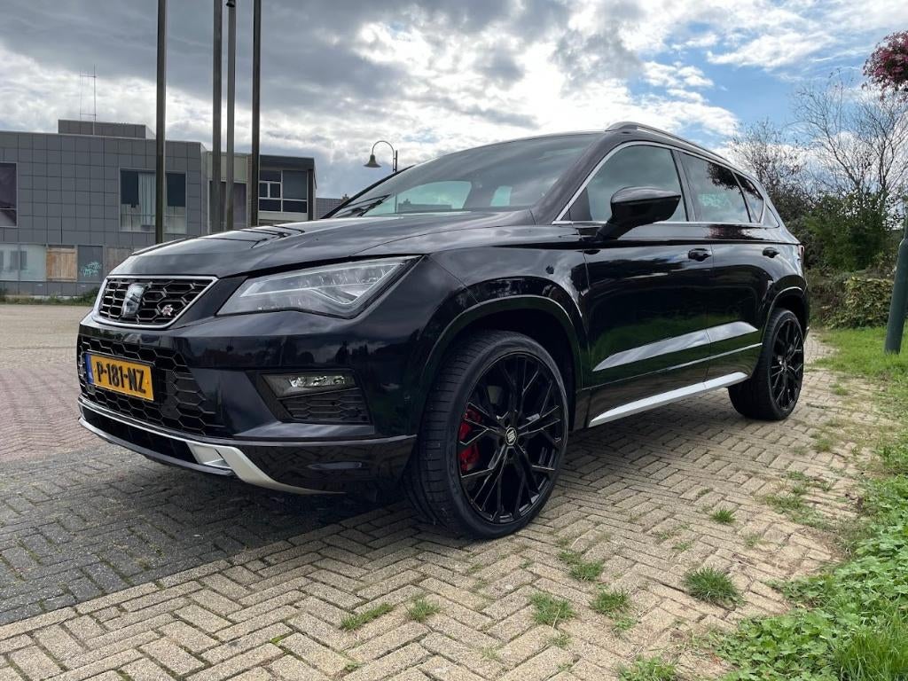 Seat Ateca 1.4 TSI 110KW 2018 Zwart, Auto's, Seat, Particulier, Ateca, Benzine, C, SUV of Terreinwagen, Handgeschakeld, Geïmporteerd