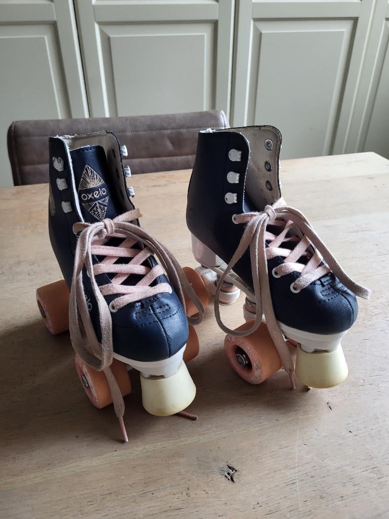 rolschaatsen maat 30 Oxelo blauw roze wit in nette staat!, Ophalen of Verzenden, Zo goed als nieuw, Kinderen