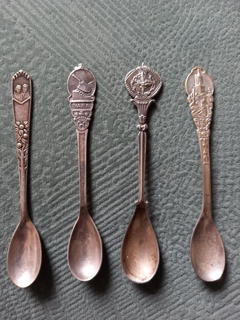 Theelepels koninklijk huis, wederopbouw, Vara, militaria, Antiek en Kunst, Ophalen of Verzenden