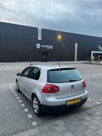 Volkswagen Golf 1.6 75KW 5D 2006 Grijs, Auto's, Volkswagen, Voorwielaandrijving, 4 cilinders, 620 kg, Handgeschakeld