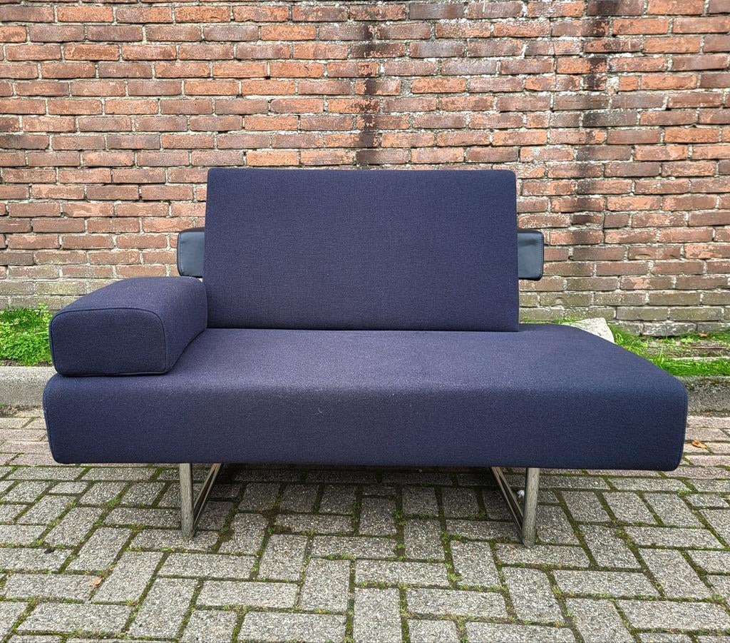 Cloak Sun | Loveseat | Zwart wol Kvadrat