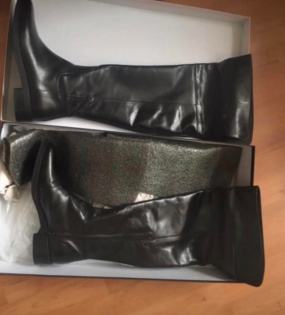 Nieuwe overknee zwarte lederen laarzen van Zinda in doos, Verzenden, Zo goed als nieuw, Zwart, Hoge laarzen