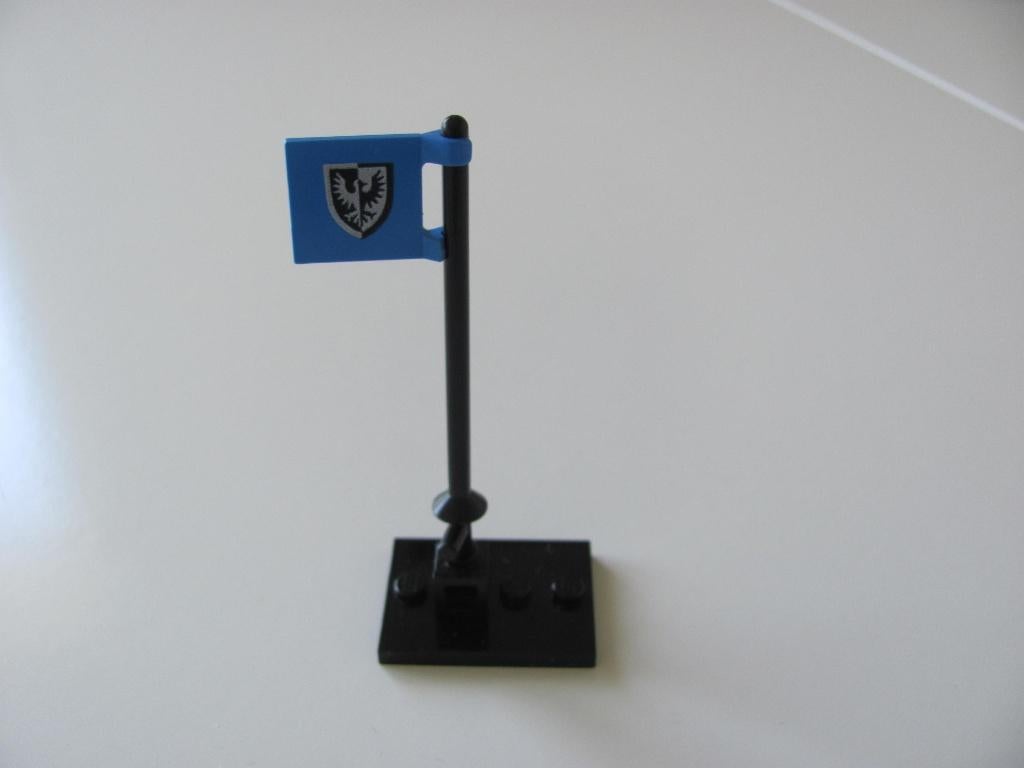 Lego vlag 2335pb001 uit set 6074 1 clip is kapot, Kinderen en Baby's, Speelgoed | Duplo en Lego, Ophalen of Verzenden, Zo goed als nieuw