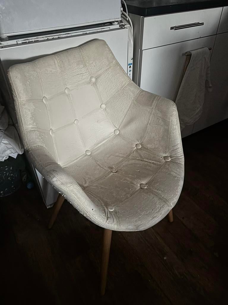 Kuipstoel merk Zuiver, Ophalen, Gebruikt, Wit, Eén