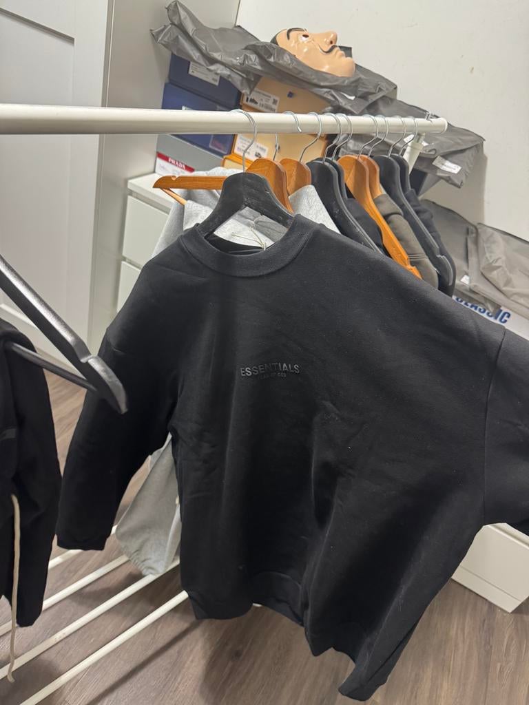 Fear of God Essentials Tracksuit Black, Kleding | Heren, Heren-kledingpakketten, Nieuw, Ophalen of Verzenden