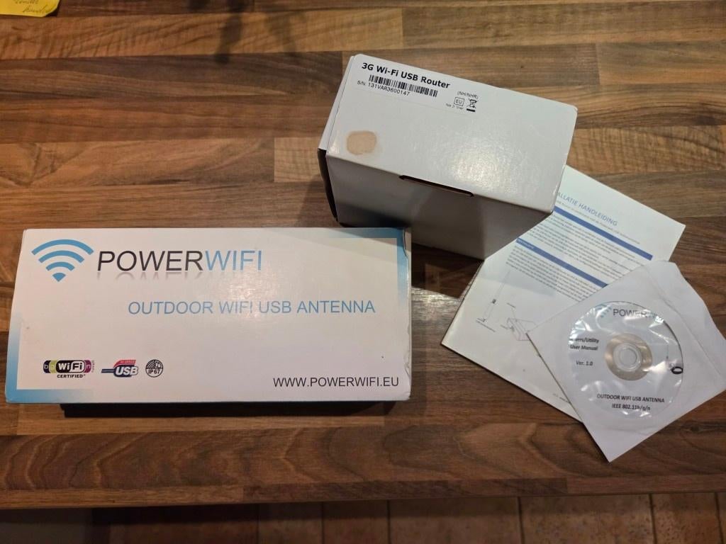 Power Wifi en router camping hymer vw dethleffs hobby fendt, Ophalen, Zo goed als nieuw