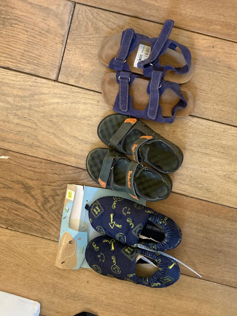 Sandalen Timberland en sloffen maat 30/31, Timberland, Jongen of Meisje, Overige typen, Ophalen of Verzenden