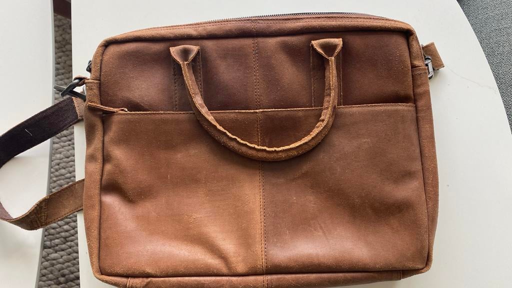DSTRCT Laptop Tas / Kantoortas 15 inch, Computers en Software, Laptoptassen, Ophalen of Verzenden, 15 inch, Gebruikt, Aktetas