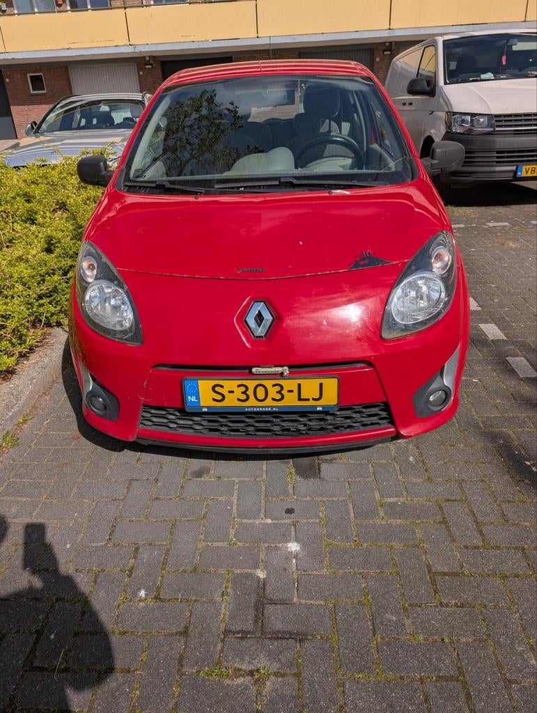 Renault Twingo 1.2 16V Quickshift 2011 Rood, Auto's, Renault, Particulier, Twingo, Benzine, Hatchback, Automaat, Geïmporteerd