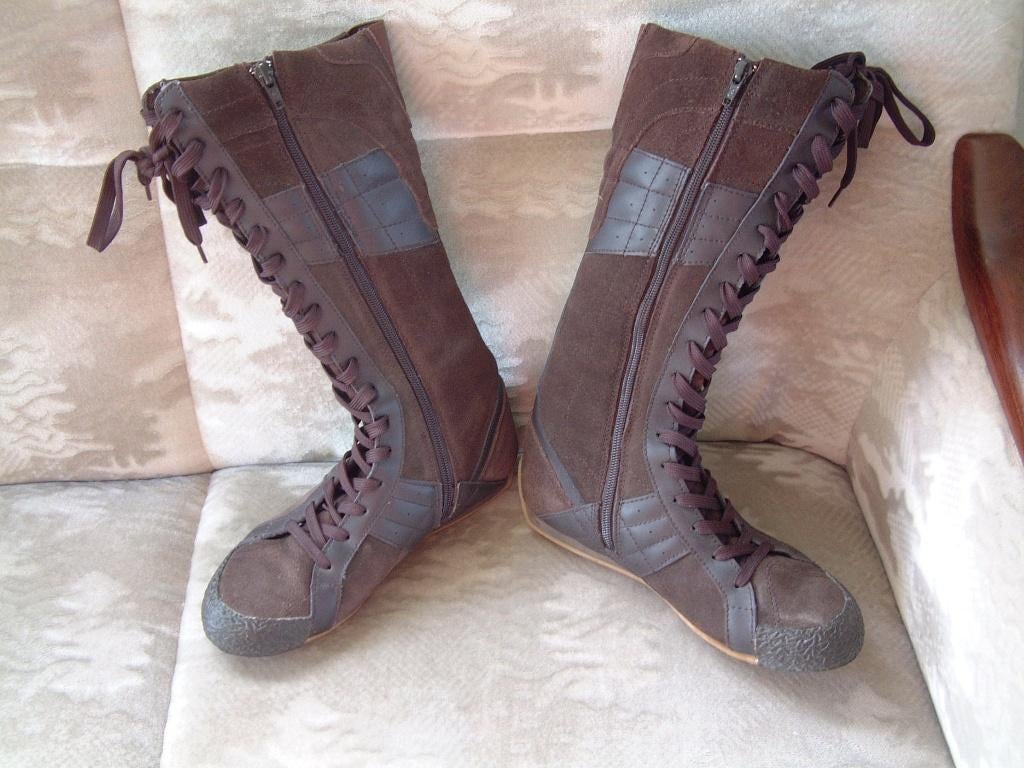 keurige bruine leer leren / suede laarzen Celtics maat 37, Kleding | Dames, Schoenen, Ophalen of Verzenden, Gedragen, Bruin, Hoge laarzen