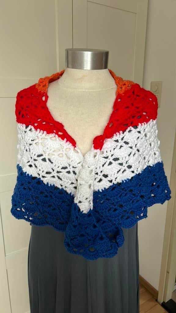 Omslagdoek - stola Koningsdag, Ophalen of Verzenden, Nieuw, Maat 46/48 (XL) of groter, Carnaval