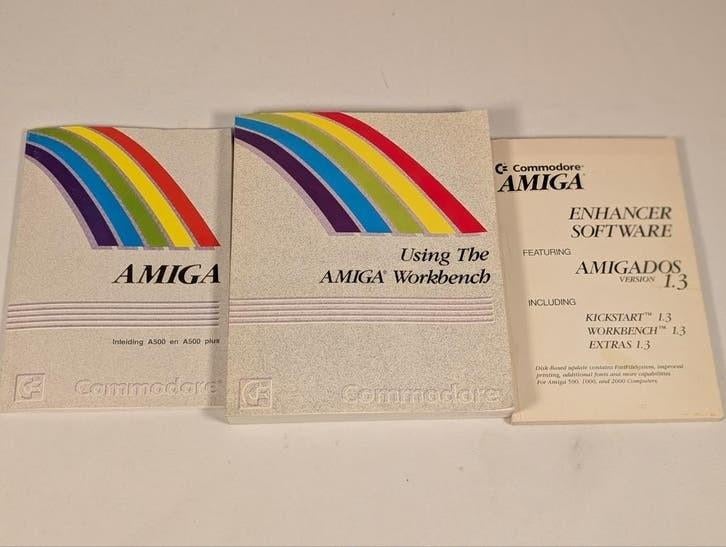 Commodore Amiga handleidingen – Workbench / AmigaDOS 1.3, Computers en Software, Vintage Computers, ., Amiga, Ophalen of Verzenden