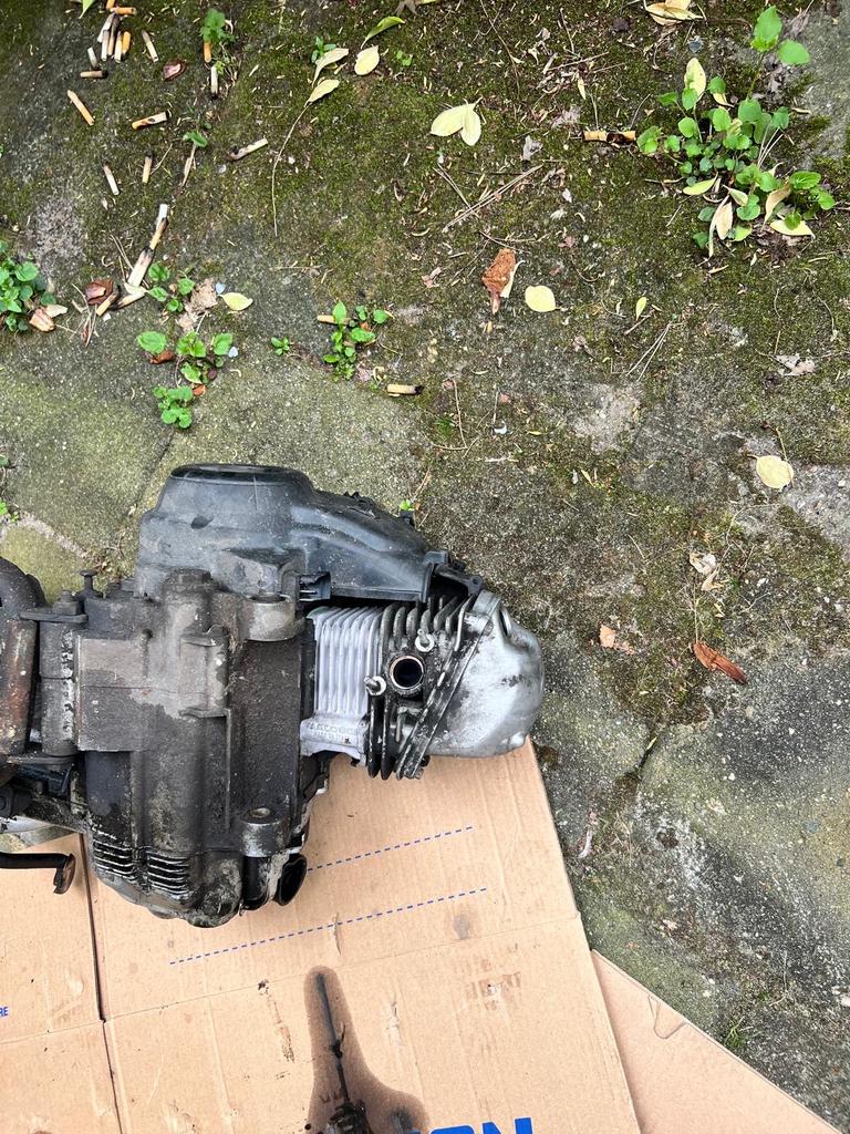 Malossi 80cc cilinderkop op blok, Ophalen of Verzenden, Gebruikt, Blok, Overige merken