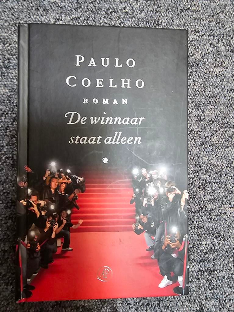 Leesboek: De winnaar staat alleen - Paulo Coelho, Ophalen of Verzenden, Nieuw, Paulo Coelho, Nederland