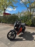 KTM Duke 690 uit 2012 - Krachtige 1 cilinder Naked Bike, Motoren, Motoren | KTM, Sportuitlaat, Gebruikt, Particulier, Minimaal motorrijbewijs A2