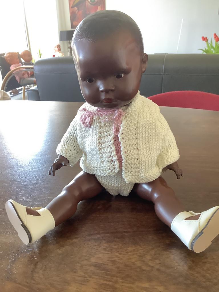 Schildpadpop, Ophalen of Verzenden, Zo goed als nieuw, Kleertjes