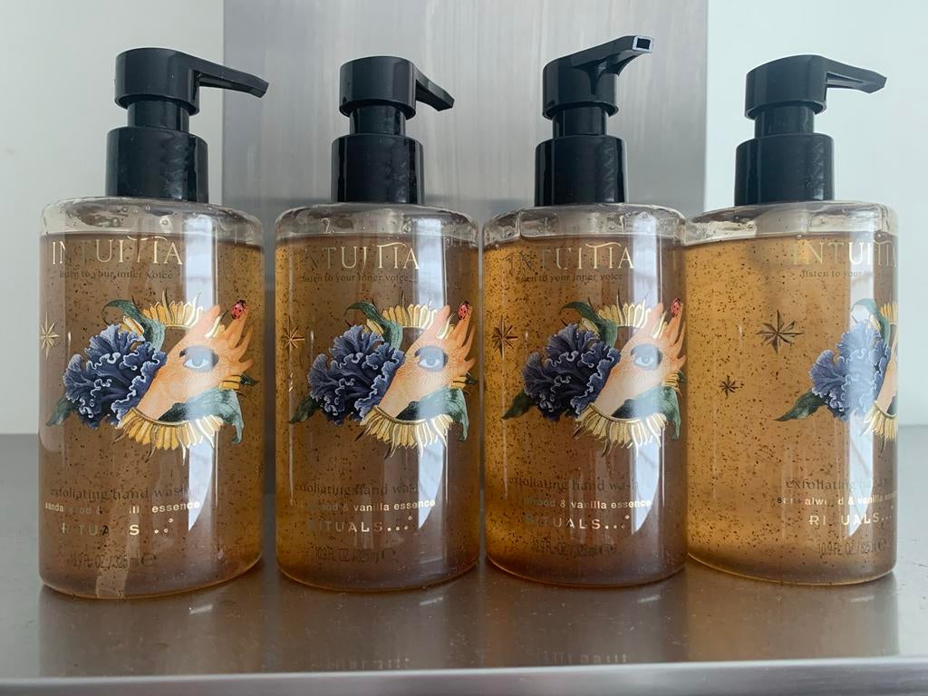 Rituals Intuitia Handzeep 325 ml - Sandalwood & Vanille, Sieraden, Tassen en Uiterlijk, Uiterlijk | Lichaamsverzorging, Nieuw