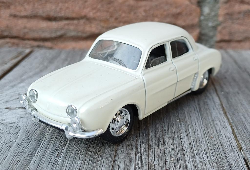 Renault Dauphine - Solido - Nr 05 Eeuw van de automobiel, Ophalen of Verzenden, Zo goed als nieuw, Auto, Solido