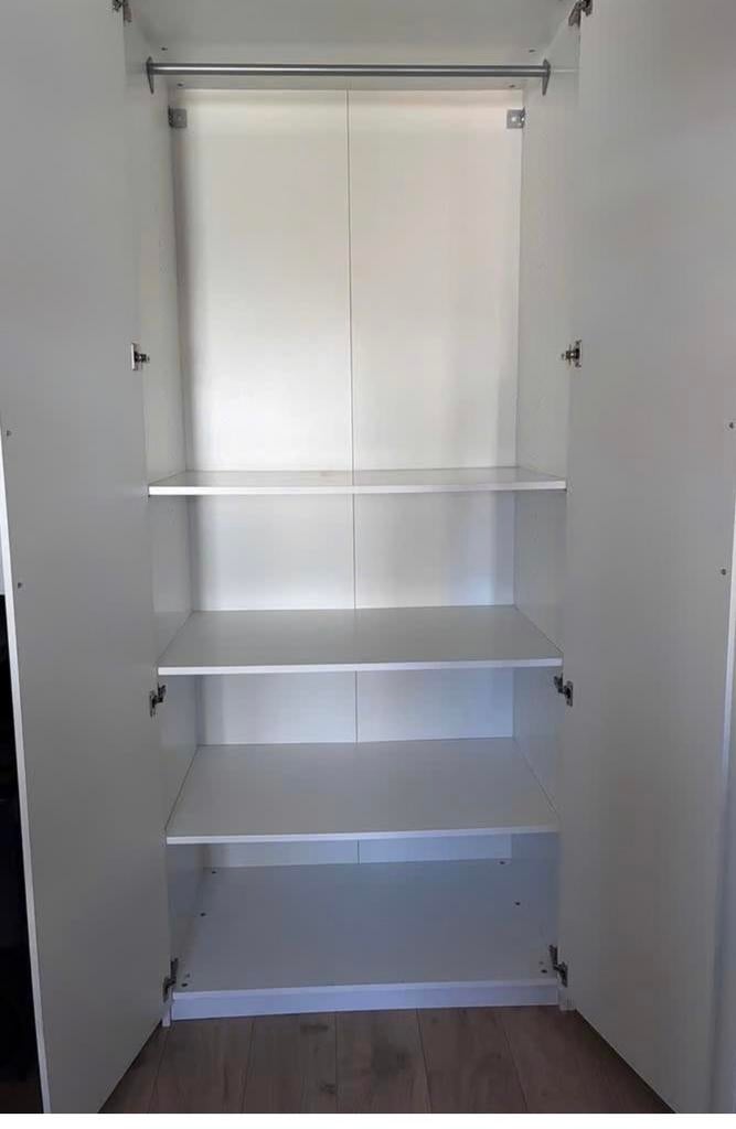 Witte kledingkast met hang- en legruimte, Huis en Inrichting, Kasten | Kledingkasten, Ophalen, Met plank(en), 50 tot 100 cm, Zo goed als nieuw