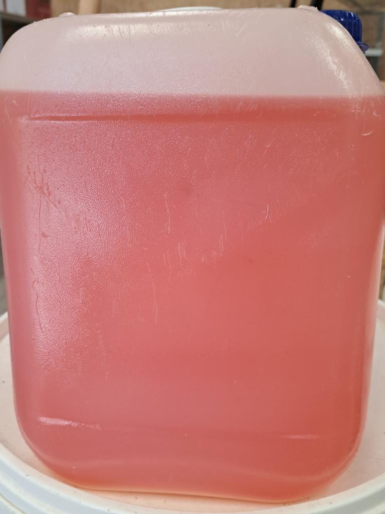 Zalm olie 7,50 per liter 10 liter 60 euro, Watersport en Boten, Hengelsport | Karpervissen, Ophalen of Verzenden, Nieuw, Overige typen