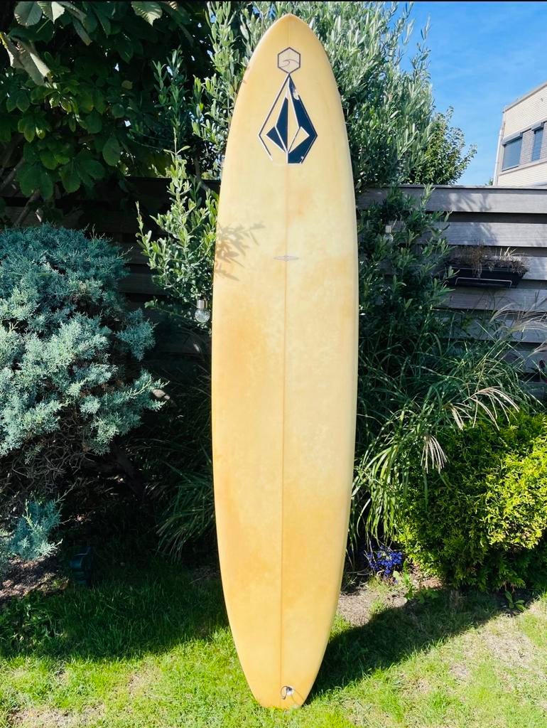 Groot surfboard (231 cm) met veel volume, perfect voor NL, Watersport en Boten, Golfsurfen, Ophalen of Verzenden, Gebruikt, Funboard