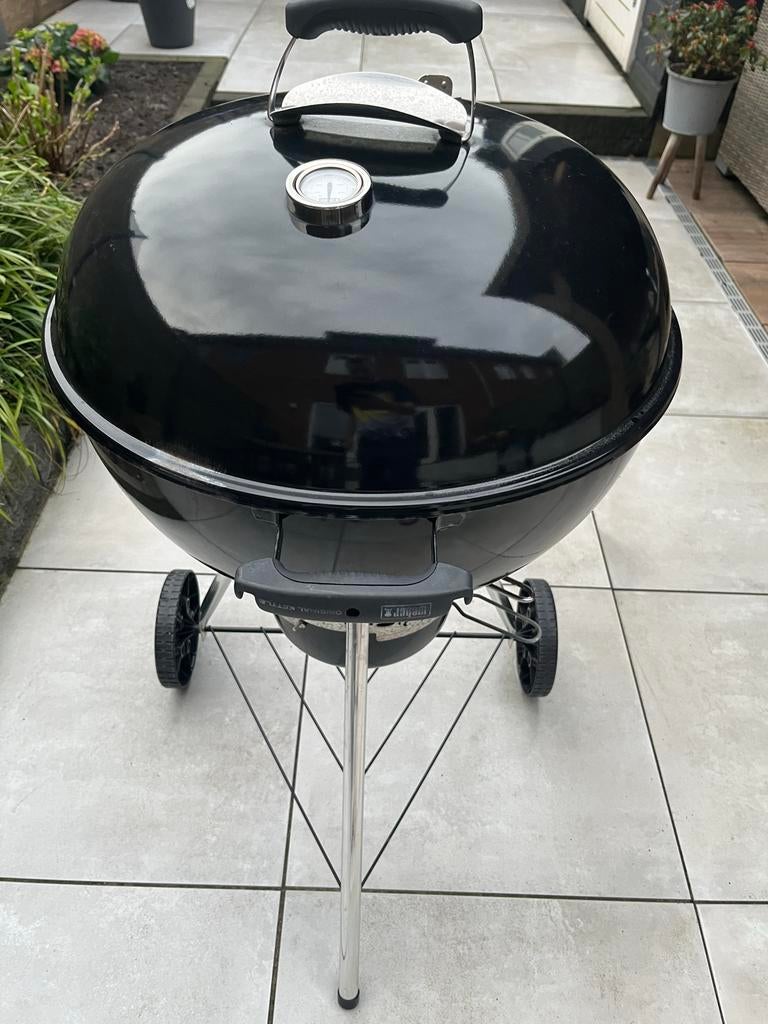 Zwarte Weber bbq, Tuin en Terras, Houtskoolbarbecues, Ophalen, Gebruikt