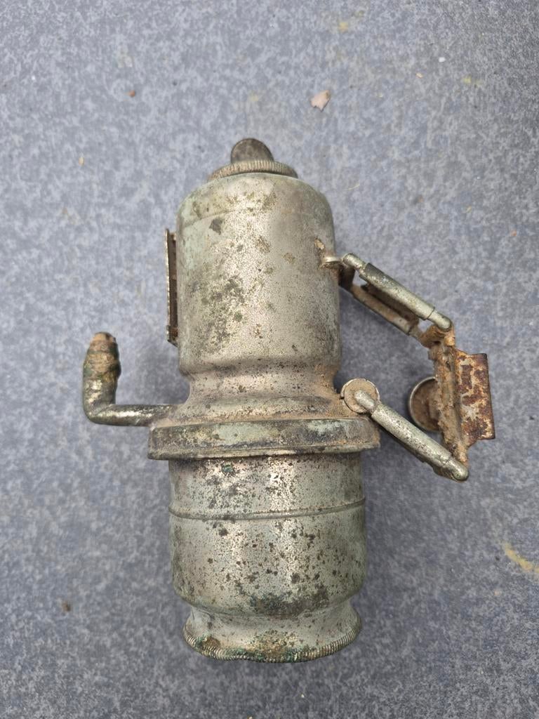 Carbidlamp ( incompleet), Ophalen