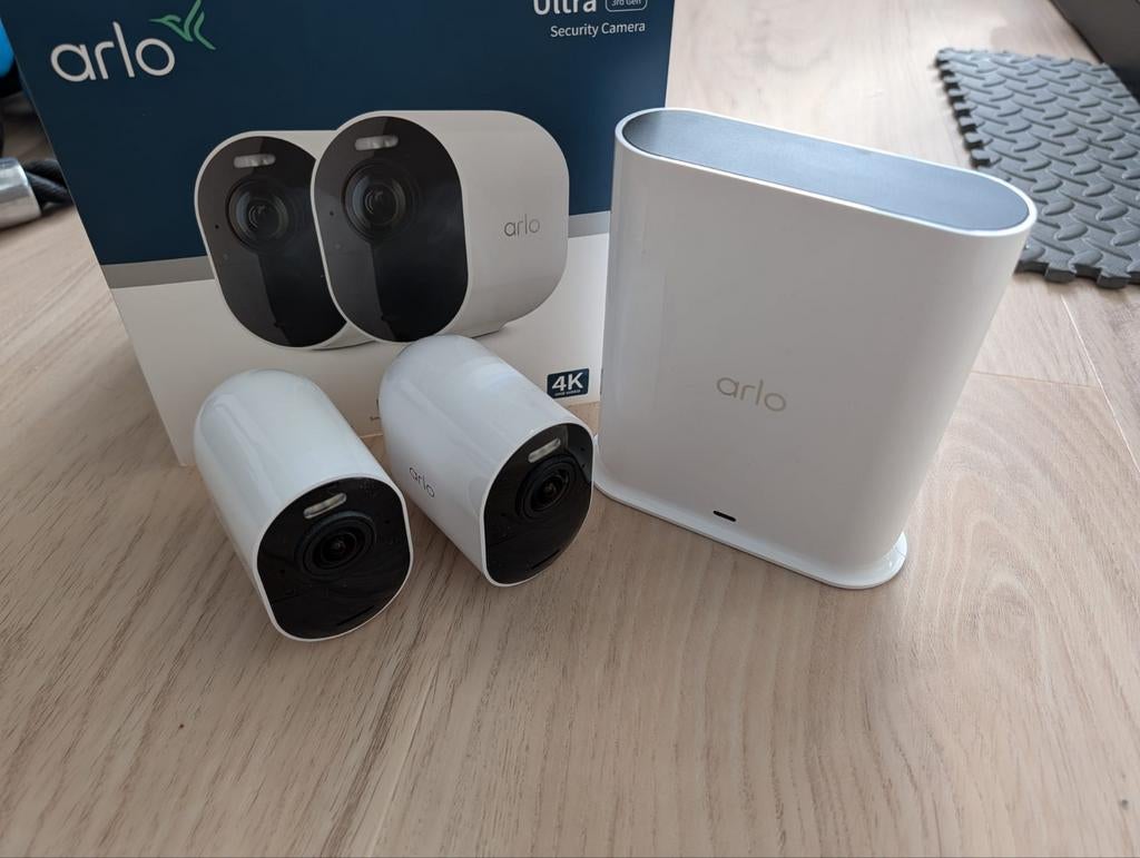 Arlo ultra 3, Audio, Tv en Foto, Videobewaking, Verzenden, Zo goed als nieuw