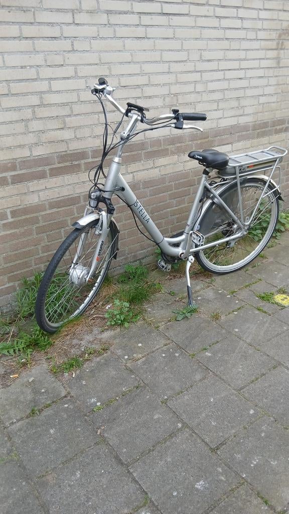 Stella Albatros E - Bike 900km!!! Weinig kilometers., Ophalen of Verzenden, Gebruikt, Overige merken