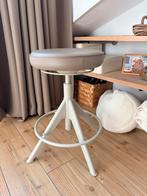 Lederen/metalen kruk, Ophalen, In hoogte verstelbaar, Zo goed als nieuw, Overige materialen