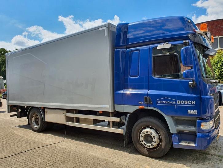 DAF CF 65 SpaceCab | 1e eigenaar | Full options | 225.000 km, Auto's, Vrachtwagens, Particulier, ABS, Achteruitrijcamera, Airbags