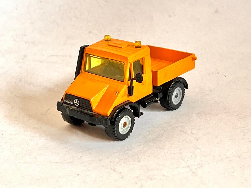 Mooie Siku Unimog, Hobby en Vrije tijd, Modelauto's | 1:50, Ophalen of Verzenden, Gebruikt, Bus of Vrachtwagen, SIKU