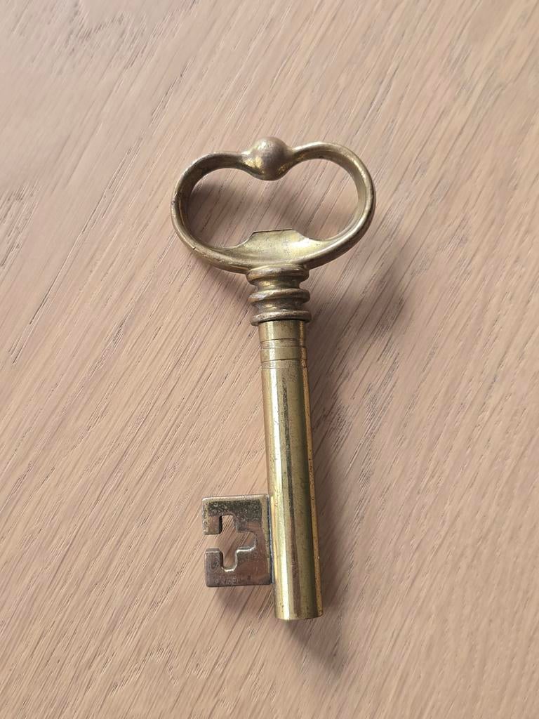 Antieke Messing Sleutel Flesopener - Kurkentrekker -50S €12, Ophalen of Verzenden, Koper