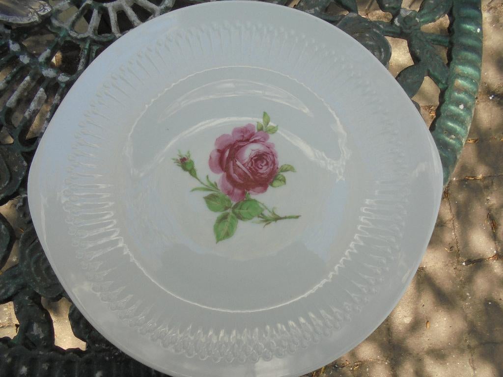Gebakschaal Hutschenreuther Bavaria met grote roze roos, Antiek en Kunst, Antiek | Servies los, Ophalen of Verzenden