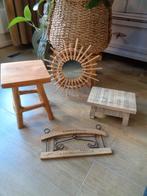 2 Houten Krukjes Spiegel en Kapstok ** Mimosa **, Ophalen of Verzenden