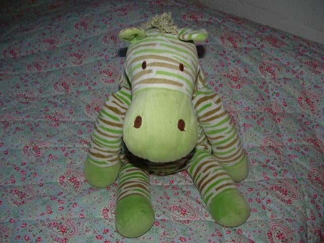 HAPPY HORSE ZEBRA ZITA NR3 VELOURS WIT MET GROENE EN, Kinderen en Baby's, Speelgoed | Knuffels en Pluche, Ophalen of Verzenden