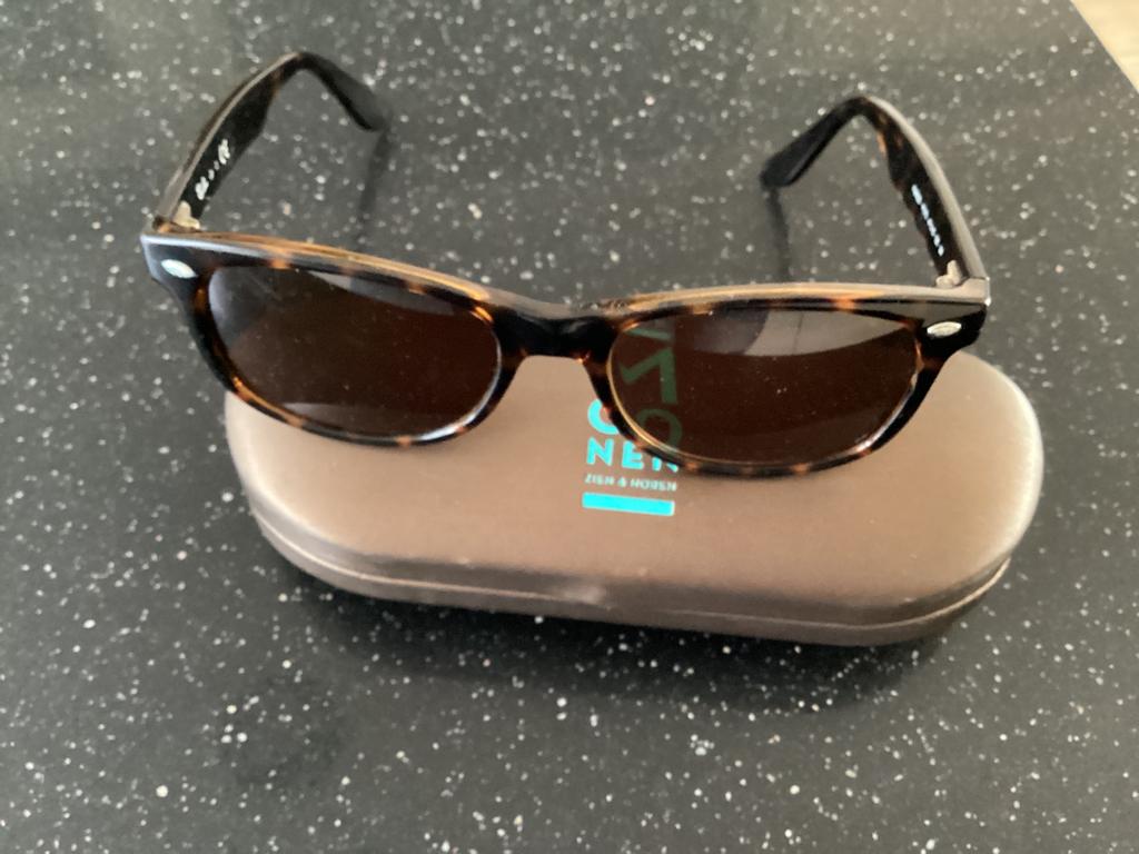 Ray-Ban kinder zonnebril, Kinderen en Baby's, Kindermode-accessoires, Ophalen of Verzenden, Zo goed als nieuw