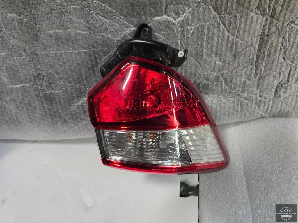 Toyota Yaris P13 3 2011-2020 Achterlicht Rechts 81560-0DB61, Info@toyota.co.jp, Gebruikt, Toyota Motor Corporation, Toyota