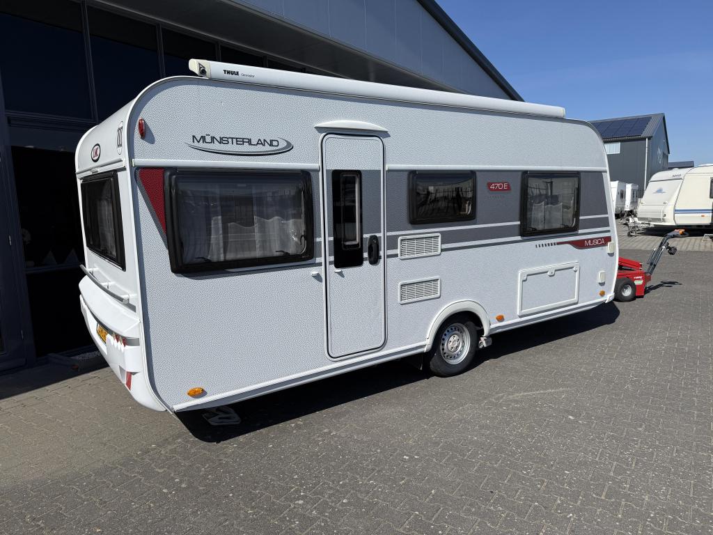 LMC Musica 470 E 2 Aparte bedden 210cm + Luifel + Mover Etc, Caravans en Kamperen, Lengtebed, Bedrijf, Treinzit, 4 tot 5 meter