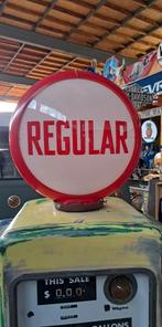 Unieke oudere benzinepomp globe REGULAR vintage decoratie, Ophalen, Gebruikt, Lichtbak of (neon) lamp