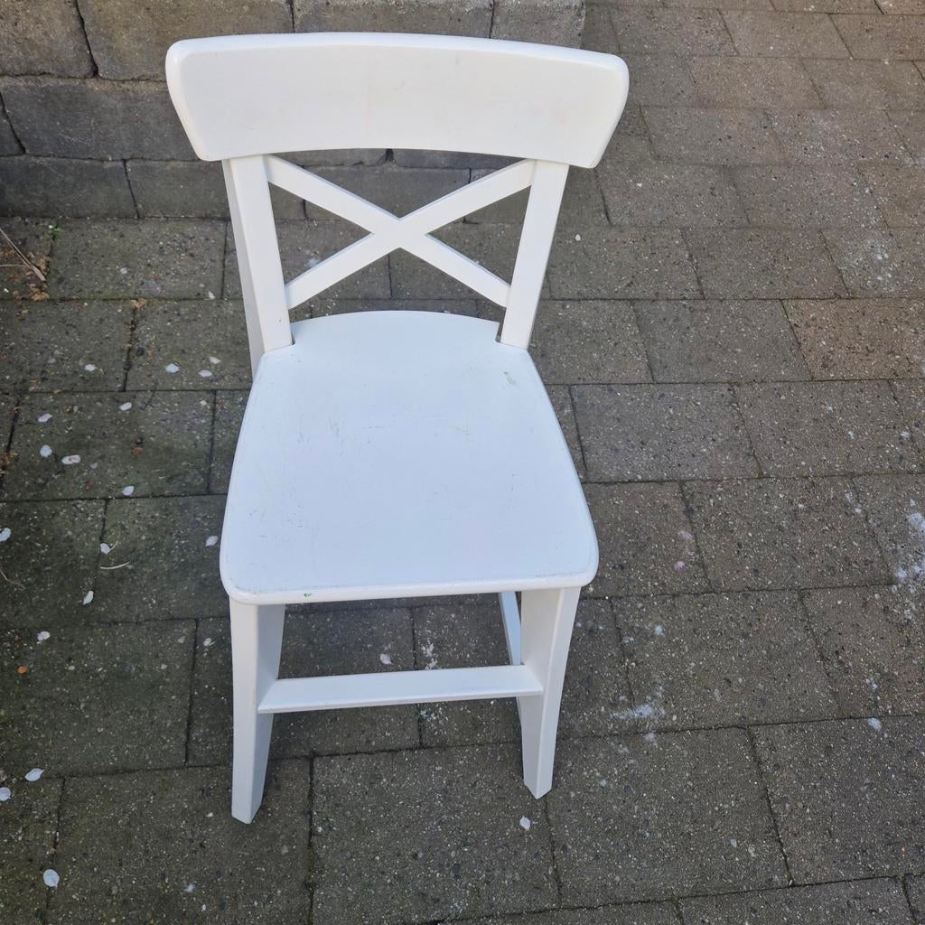 Twee witte kinderstoelen, Huis en Inrichting, Stoelen, Ophalen of Verzenden