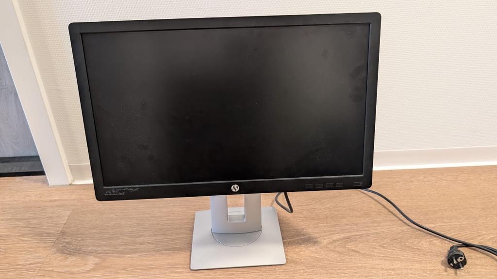 HP EliteDisplay E232 Monitor - Gebruikt, Computers en Software, Ophalen, Gebruikt, In hoogte verstelbaar, Full HD