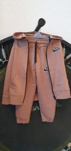 Trainingspak Maat 104 - Zo goed als nieuw, Kinderen en Baby's, Kinderkleding | Maat 104, Jongen of Meisje, Ophalen of Verzenden