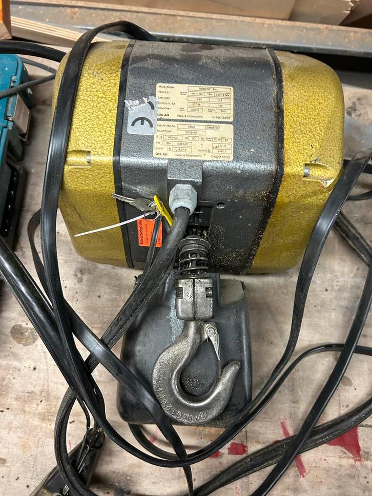 GIS AG EM25/NF-1Bm Elektrische Takel - 250 kg, Doe-het-zelf en Verbouw, Lieren en Takels, Ophalen of Verzenden