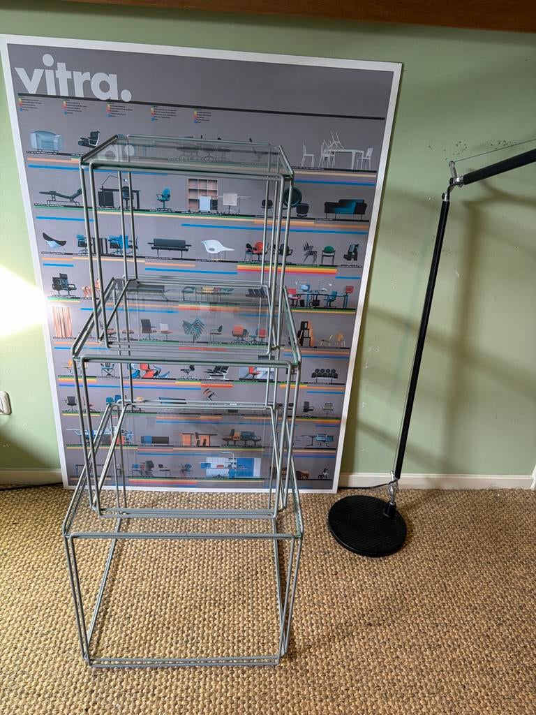 Max Sauze Nesting Tafels - Grijs Metaal, 45 tot 60 cm, Minimalistisch design, Gebruikt, Metaal of Aluminium