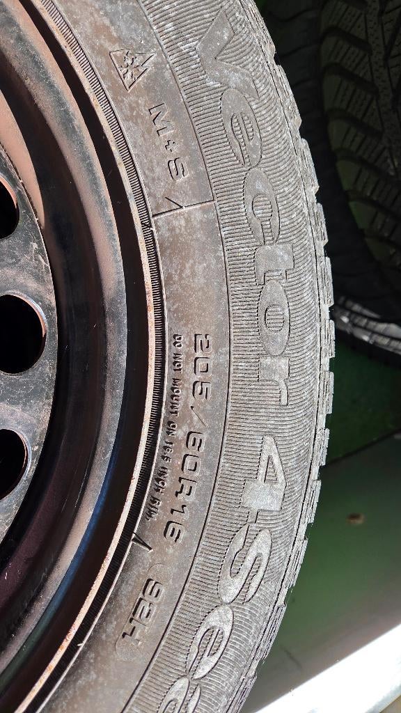 Vind goodyear vector 4 seasons in Banden en Velgen op